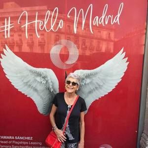 Meet your Posher, Linda